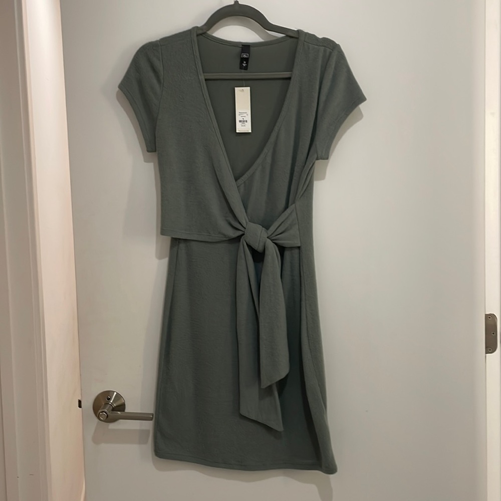 NWT Francesca’s dress